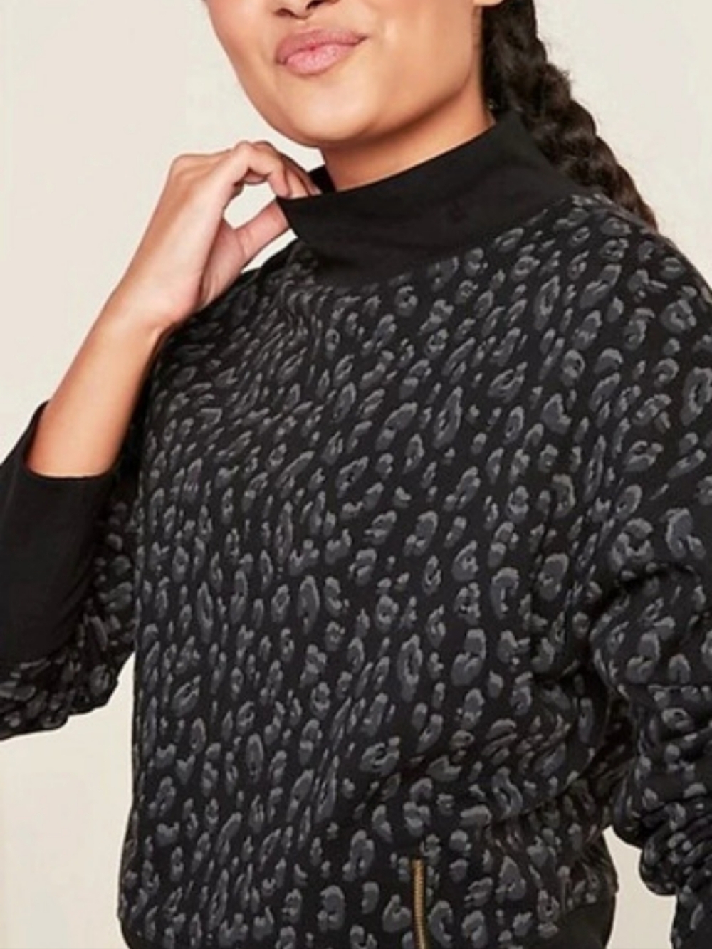 Women's Black Leopard Print Turtleneck Sweater /Sweatshirt